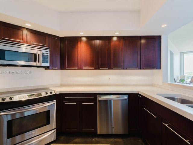 Apartment for sale  Unit #703 - photo 6189754