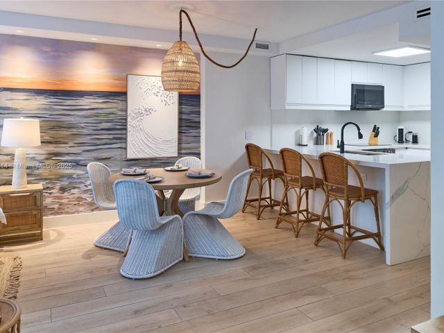 Apartment for sale  Unit #329 - photo 6210578