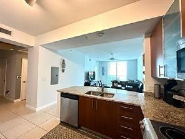 Apartment for sale  Unit #910 - photo 6190728