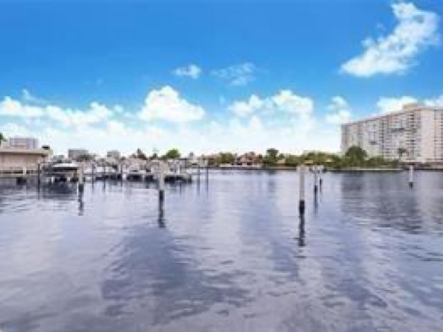 Apartment for sale  Unit #910 - photo 6190738