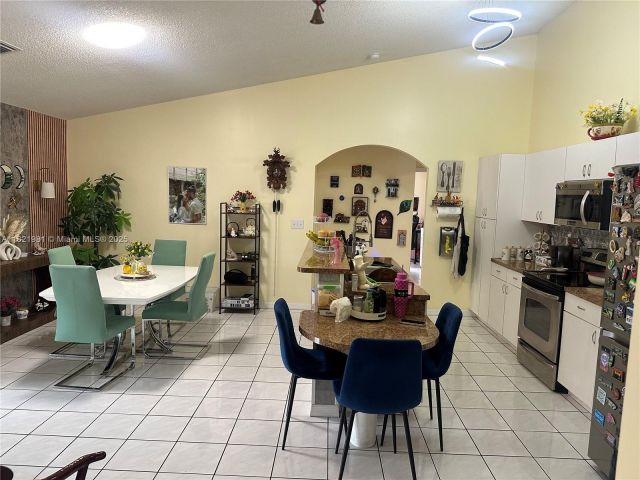 Home for sale at 14262 SW 160th Ter - photo 6189253