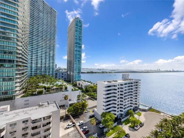 Apartment for sale  Unit #1402 - photo 6190167