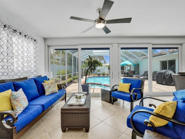 Home for sale at 4711 Bayview Dr - photo 6191474