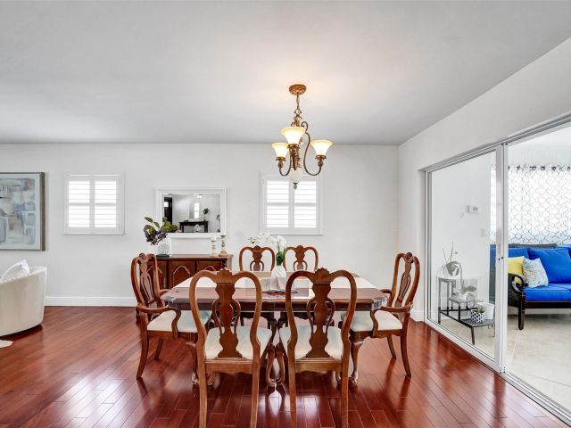 Home for sale at 4711 Bayview Dr - photo 6191480