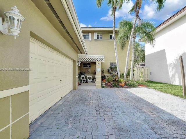 Home for sale at 14783 SW 143rd Ter - photo 6221411
