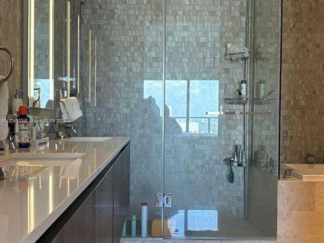 Apartment for sale  Unit #2804 - photo 6193815