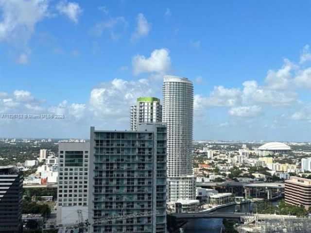Apartment for sale  Unit #2804 - photo 6193819