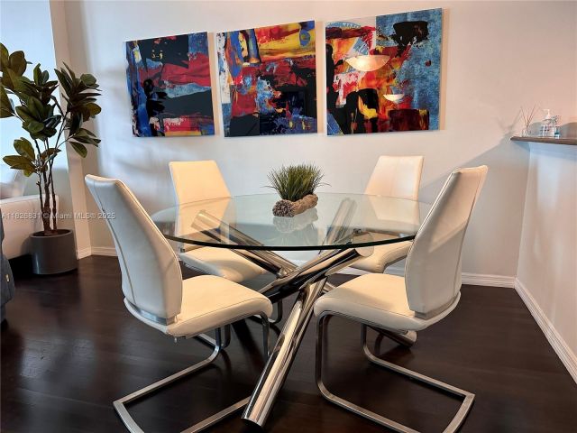 Apartment for rent  Unit #511 - photo 6193939