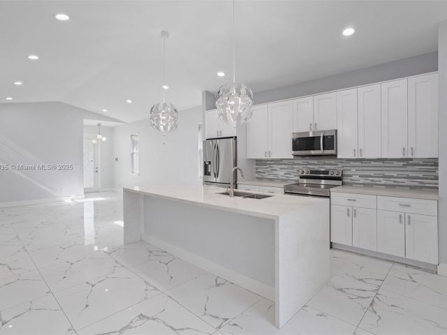 Home for sale at 525 El Prado - photo 6193364