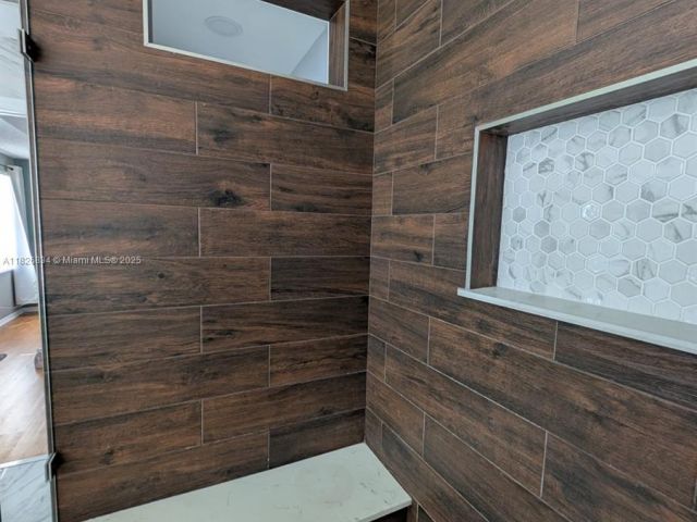 Home for sale at 335 SW 183rd Way - photo 6193522