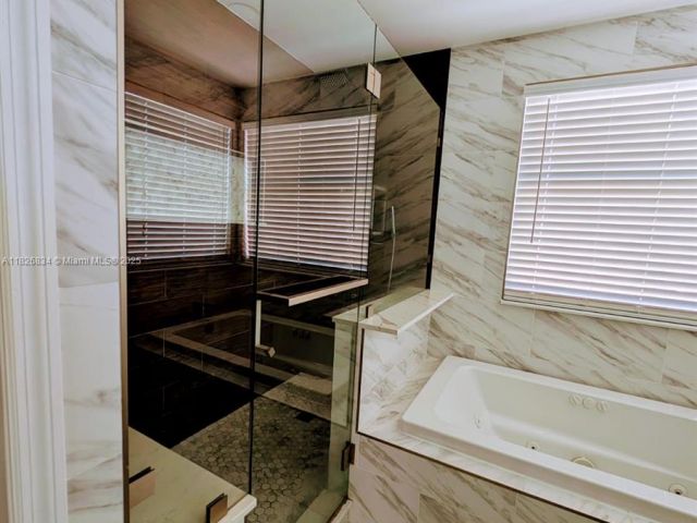 Home for sale at 335 SW 183rd Way - photo 6193523