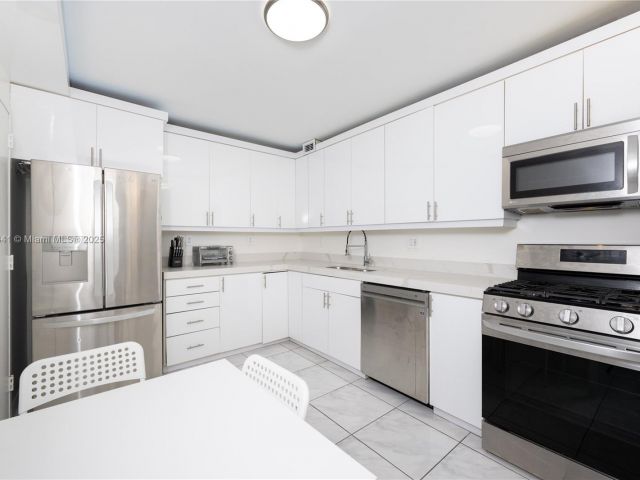 Apartment for sale  Unit #227 - photo 6194155