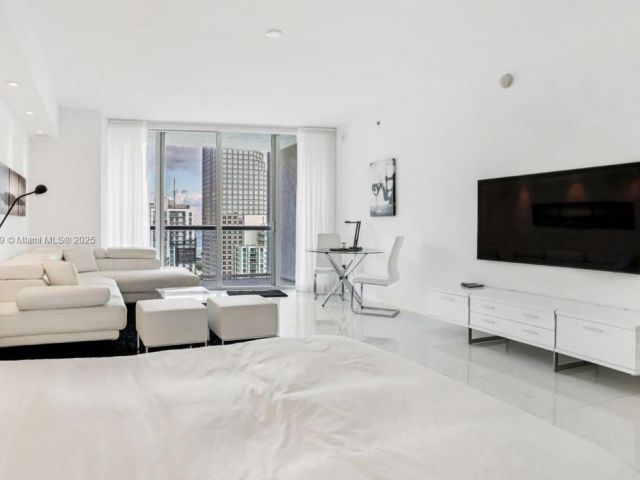 Apartment for sale  Unit #4310 - photo 6196846