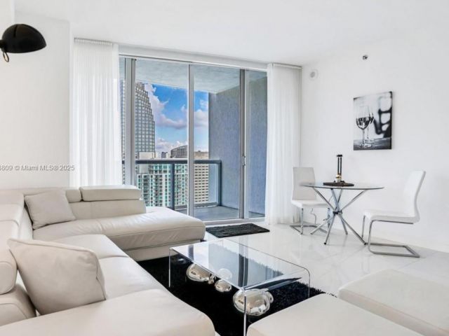 Apartment for sale  Unit #4310 - photo 6196847