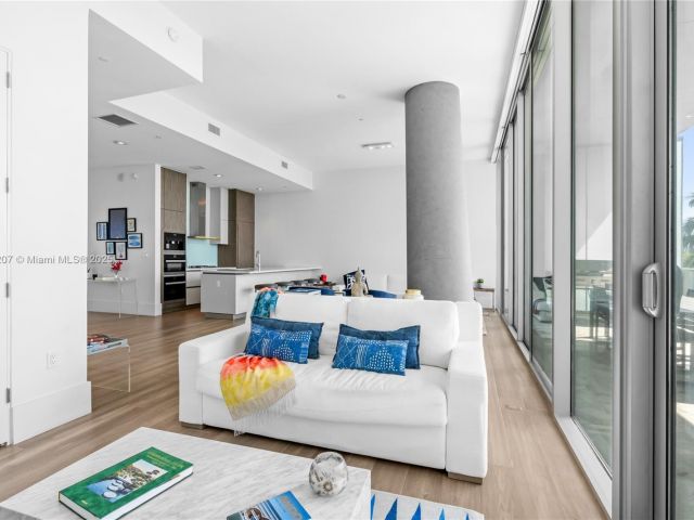 Apartment for sale  Unit #403S - photo 6198488