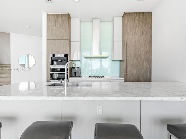 Apartment for sale  Unit #403S - photo 6198490