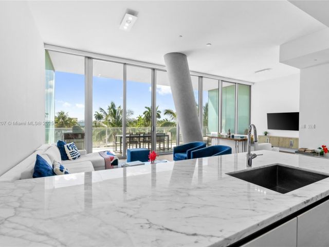 Apartment for sale  Unit #403S - photo 6198492