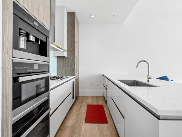 Apartment for sale  Unit #403S - photo 6198495