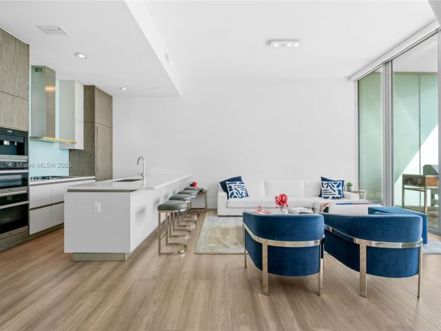 Apartment for sale  Unit #403S - photo 6198501