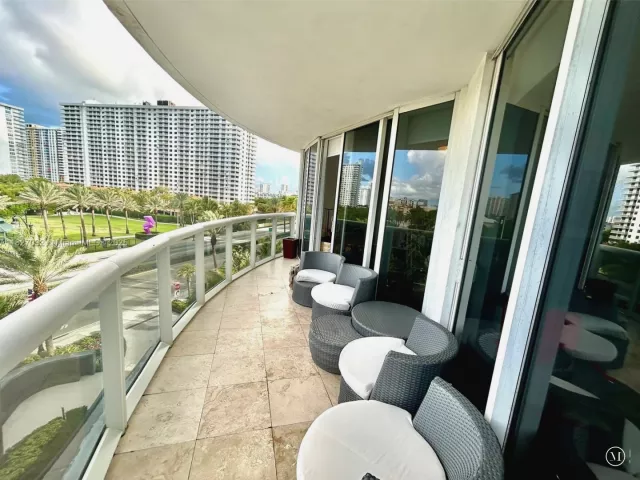 Apartment for sale  Unit #509 - photo 6198909