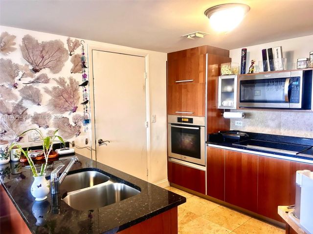 Apartment for sale  Unit #509 - photo 6198914