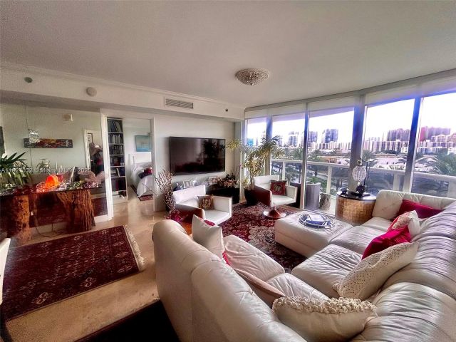 Apartment for sale  Unit #509 - photo 6198921