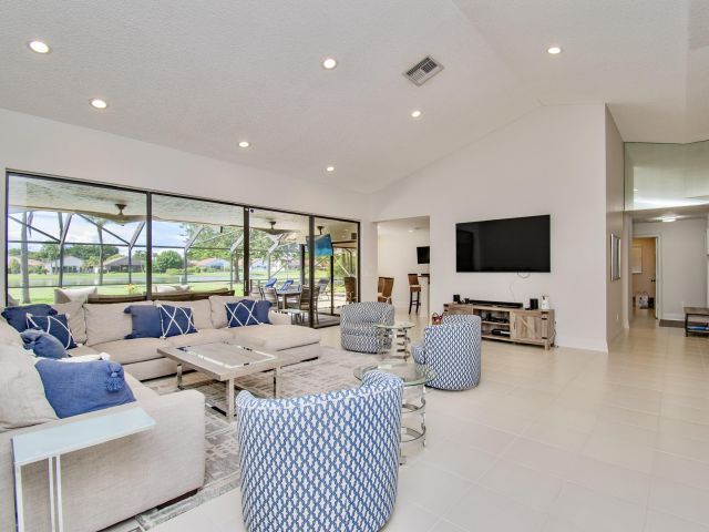 Home for sale at 11415 Boca Woods Lane - photo 6217423