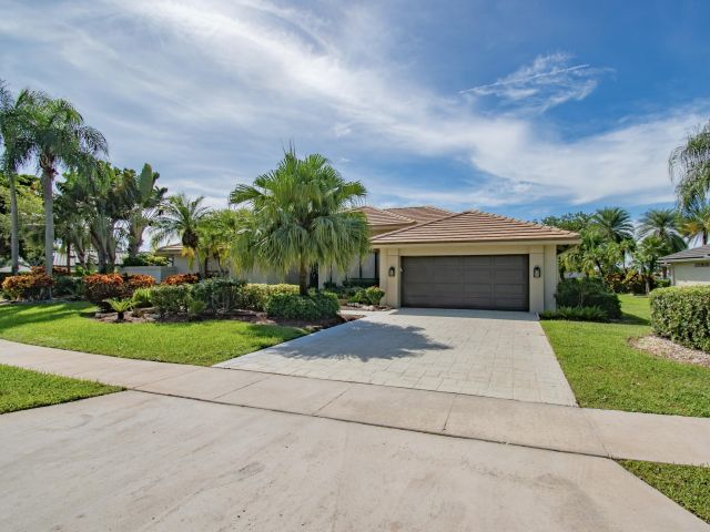 Home for sale at 11415 Boca Woods Lane - photo 6217426