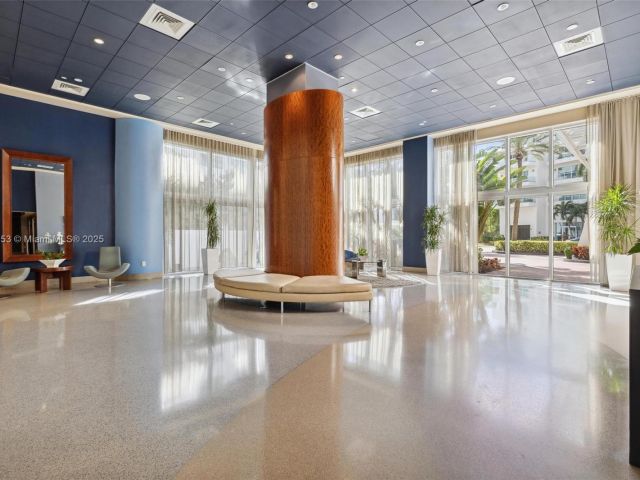 Apartment for rent  Unit #2309 - photo 6199197