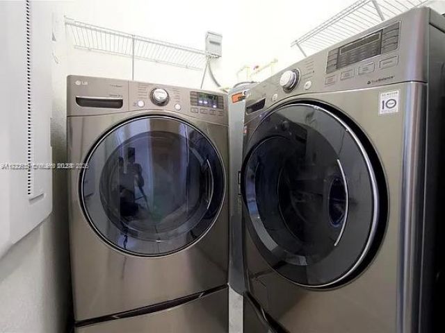 Home for sale at 134 NE 23rd Ter - photo 6200453