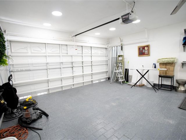 Home for sale at 942 NW 133rd Ct - photo 6197279