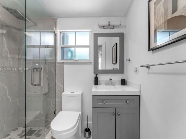 Home for sale at 942 NW 133rd Ct - photo 6197281