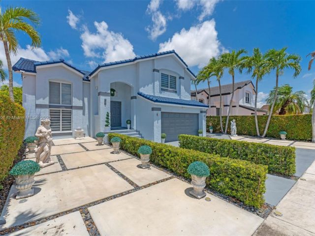 Home for sale at 942 NW 133rd Ct - photo 6197296