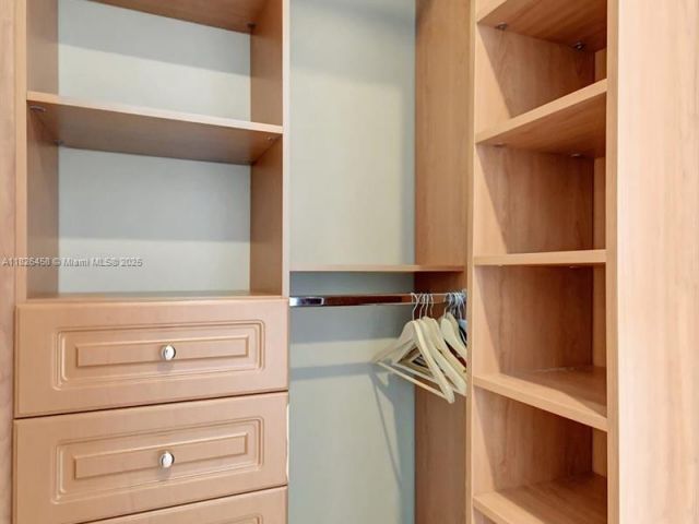 Apartment for sale  Unit #2006 - photo 6198947