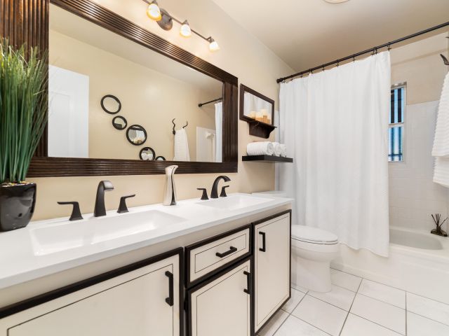 Home for sale at 1721 SW 9th Street - photo 6217464