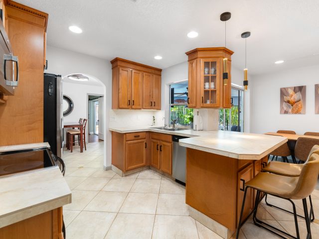 Home for sale at 1721 SW 9th Street - photo 6217473