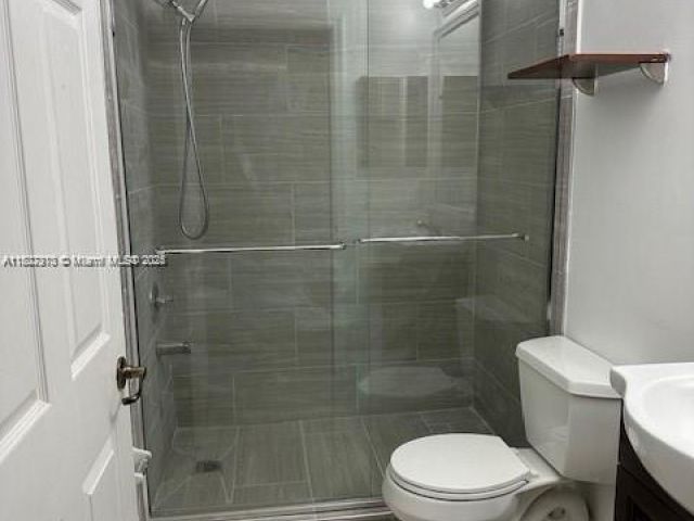 Home for rent at 11362 SW 137th Pl 11362 - photo 6197479