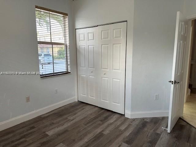 Home for rent at 11362 SW 137th Pl 11362 - photo 6197480