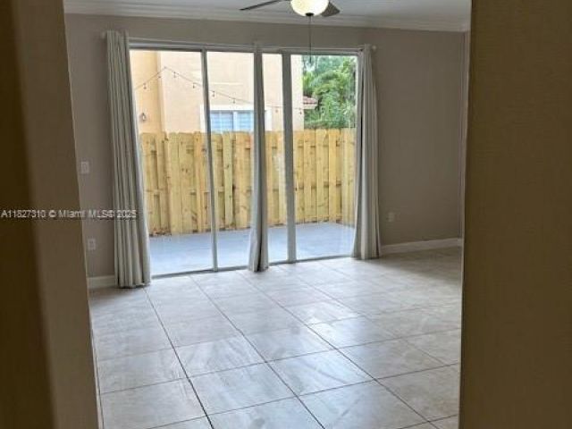 Home for rent at 11362 SW 137th Pl 11362 - photo 6197486