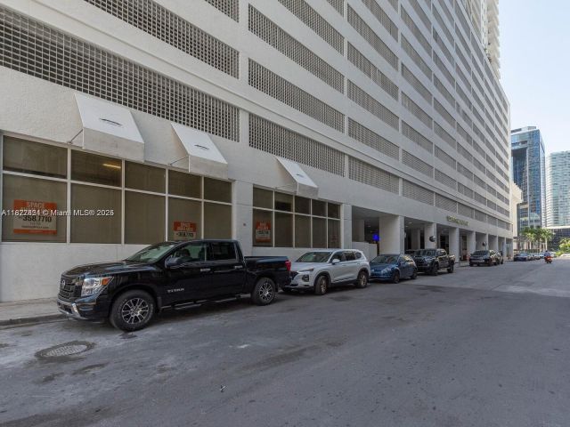 Apartment for rent  Unit #3210 - photo 6199748