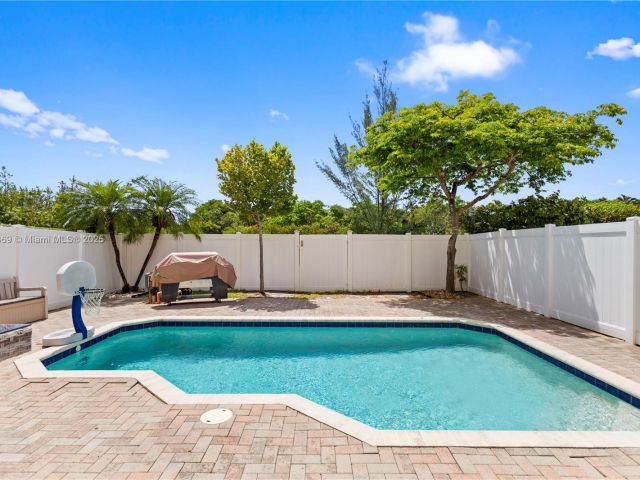 Home for sale at 878 NE 191st St - photo 6197422