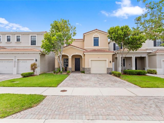 Home for sale at 878 NE 191st St - photo 6197437