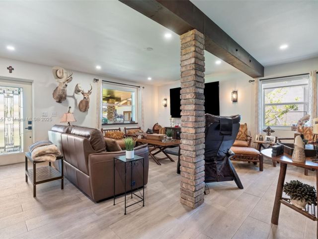 Home for sale at 310 NW 130th Ave - photo 6198289