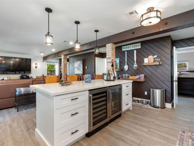 Home for sale at 310 NW 130th Ave - photo 6198291