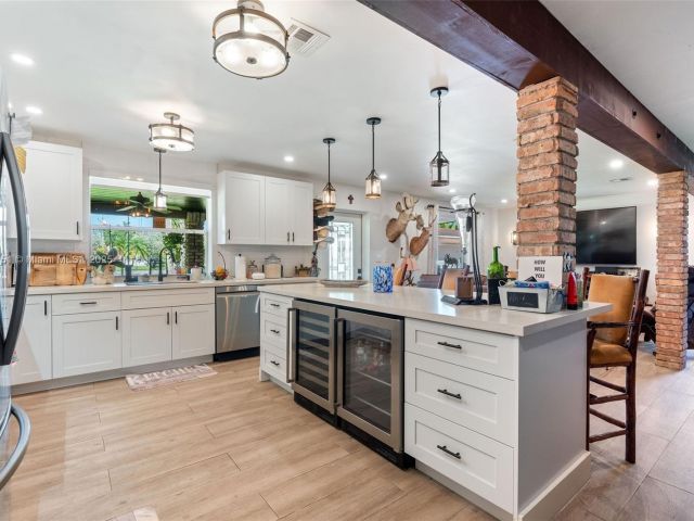 Home for sale at 310 NW 130th Ave - photo 6198292