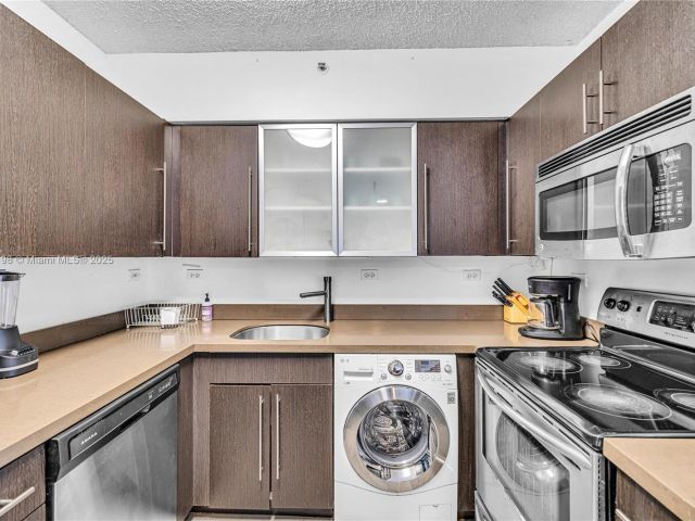 Apartment for sale  Unit #434S - photo 6204907