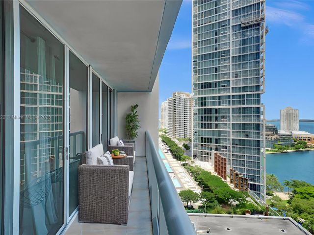 Apartment for sale  Unit #2009 - photo 6199811