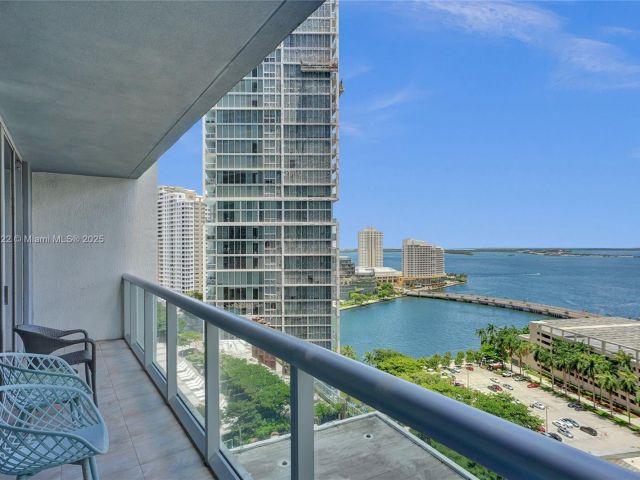 Apartment for sale  Unit #2009 - photo 6199815