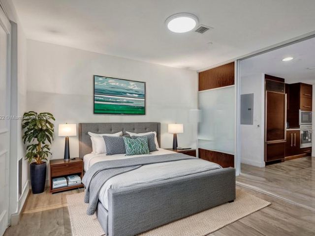 Apartment for sale  Unit #2009 - photo 6199818