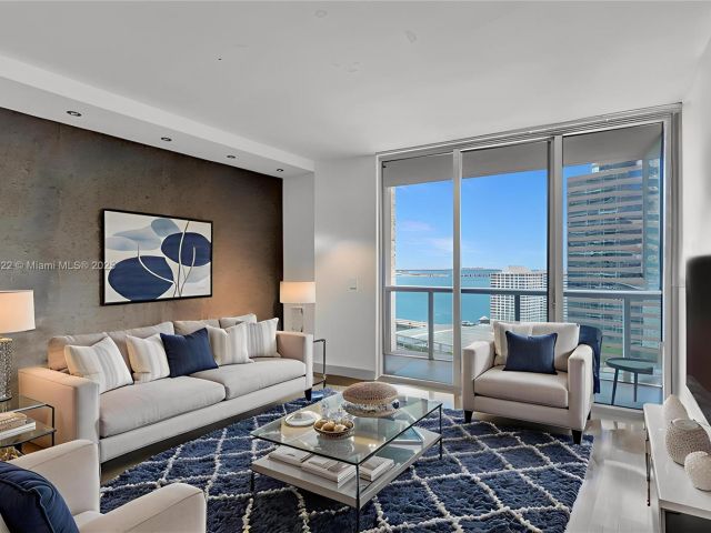 Apartment for sale  Unit #2009 - photo 6199824